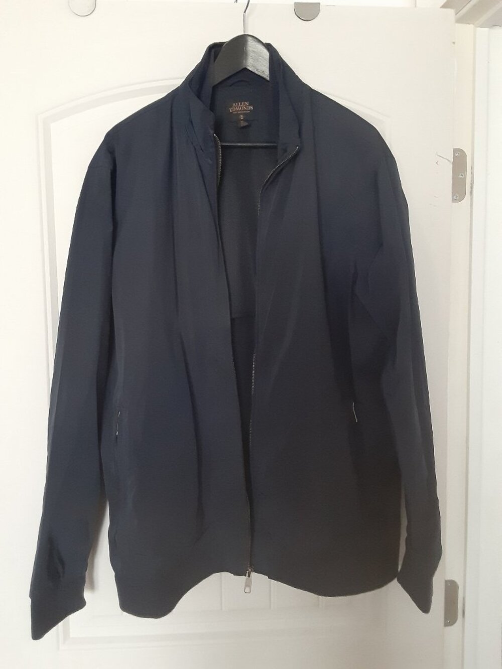 Men's Allen Edmonds rain jacket, size XL